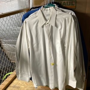 Men's Van Heusen Dress Shirt